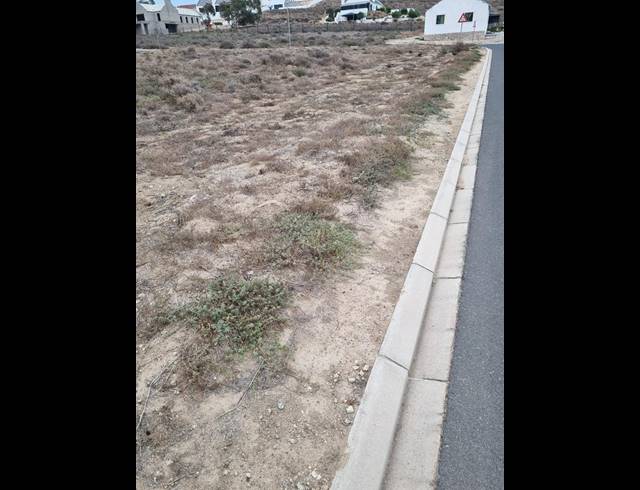 2 BEDROOM HOUSE FOR SALE IN ST HELENA VIEWS